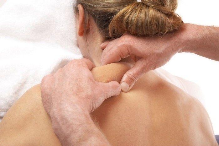 Как сделать массаж плеч